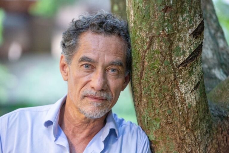 Ator Chico Diaz avança em tratamento capilar e inicia nova etapa na Mais Cabello Prime